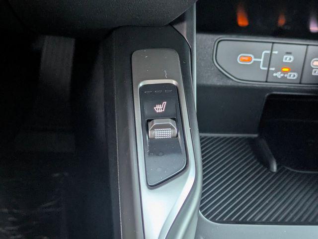 new 2026 Kia Sorento car, priced at $37,652