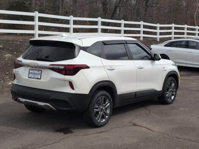 used 2023 Kia Seltos car, priced at $18,895