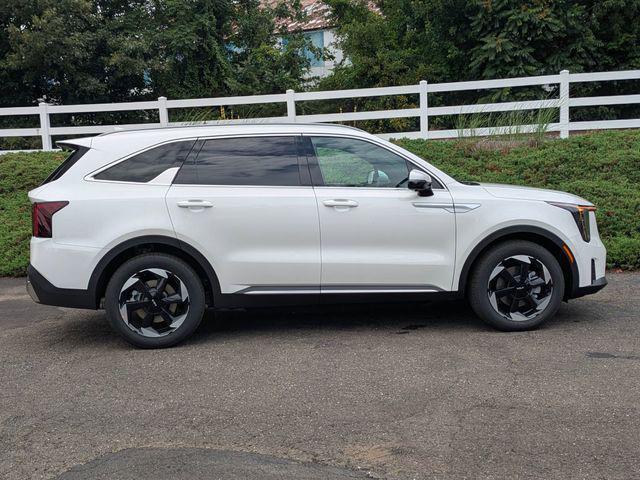 new 2025 Kia Sorento Hybrid car, priced at $45,800