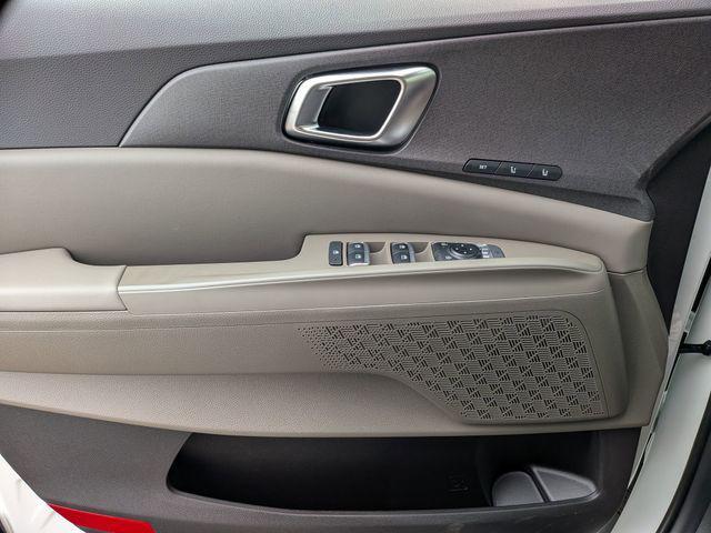 new 2026 Kia Carnival Hybrid car, priced at $43,846