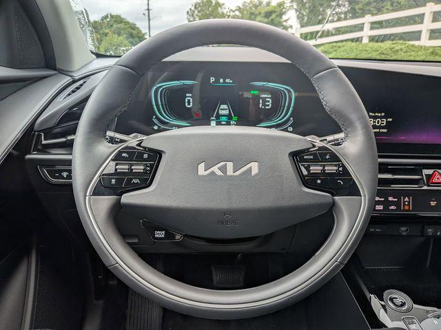 new 2025 Kia Niro Plug-In Hybrid car, priced at $35,000