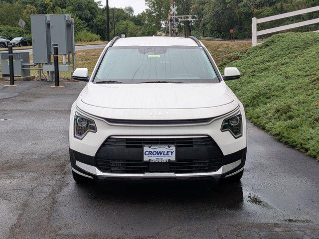 new 2025 Kia Niro Plug-In Hybrid car, priced at $35,000