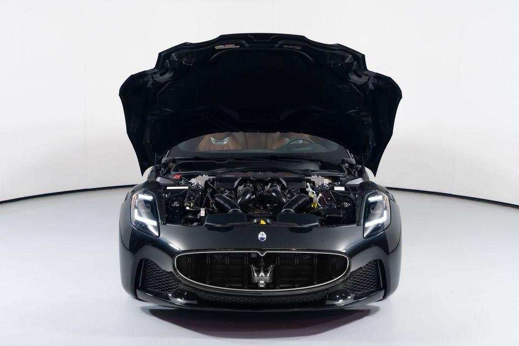 used 2025 Maserati GranTurismo car, priced at $109,900