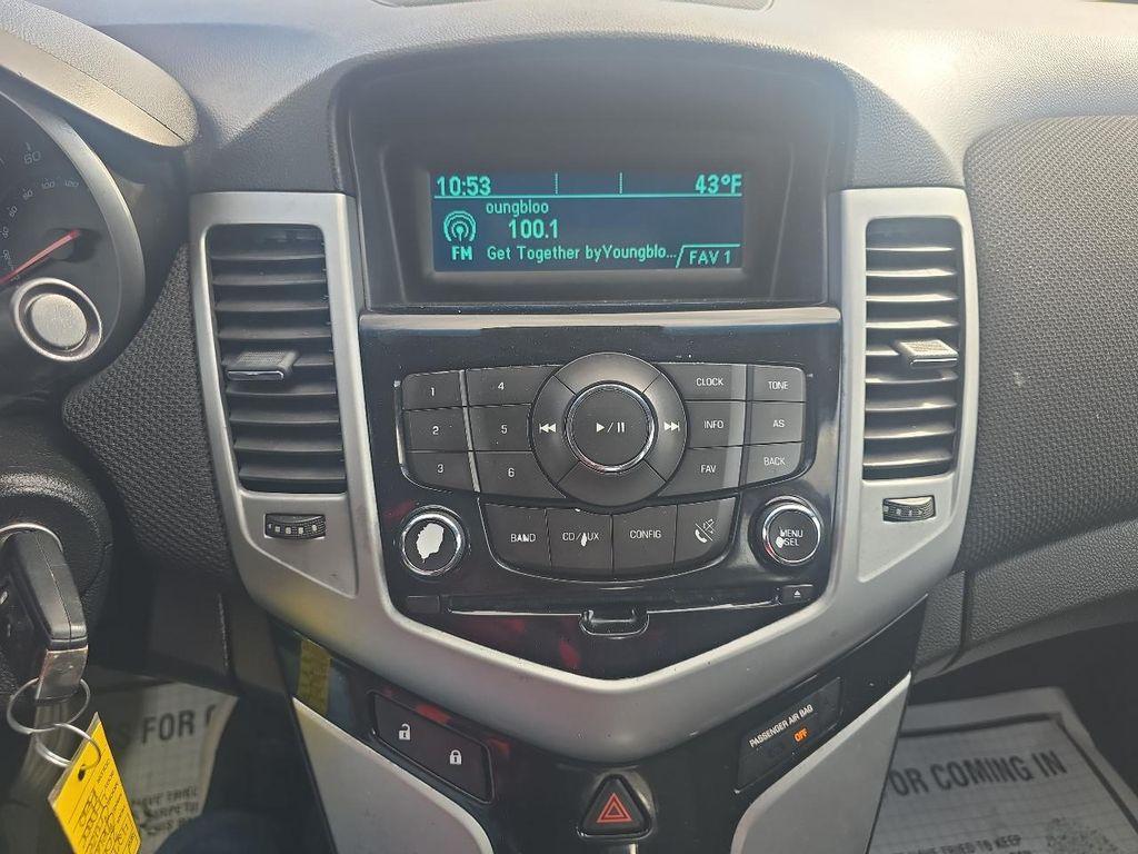 used 2014 Chevrolet Cruze car, priced at $8,500