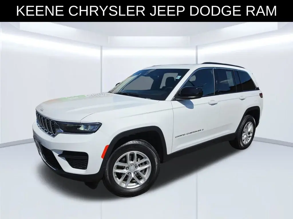 used 2025 Jeep Grand Cherokee car, priced at $36,399