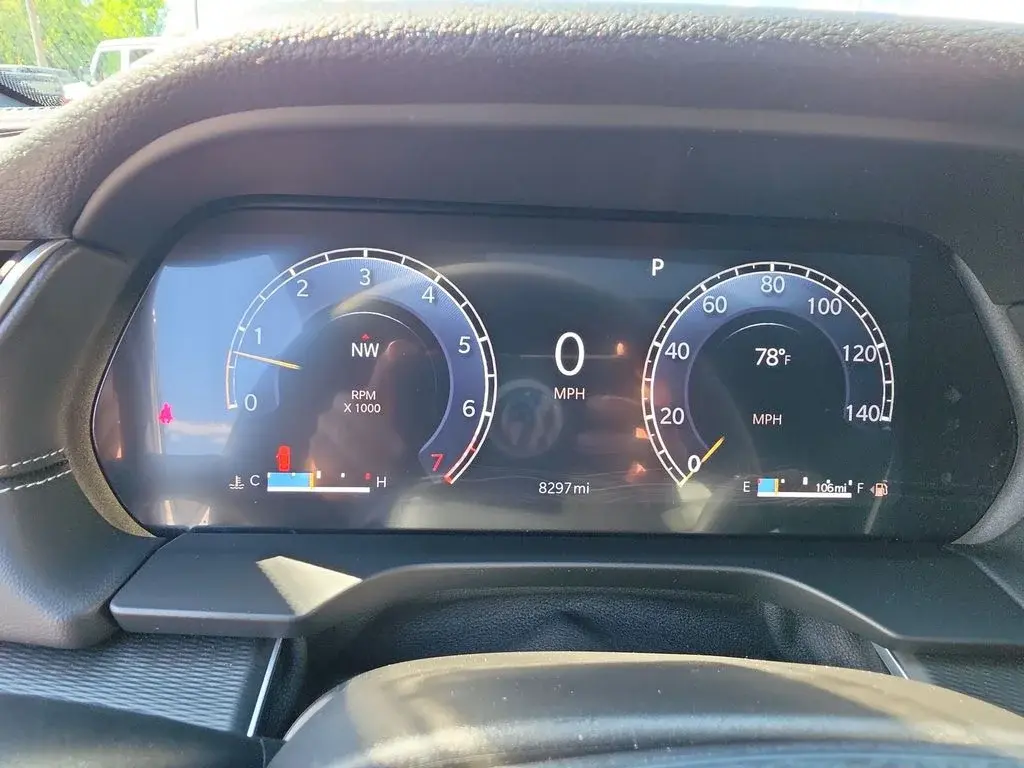 used 2025 Jeep Grand Cherokee car, priced at $36,399