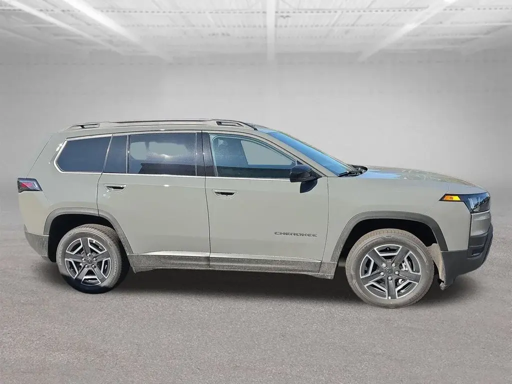 new 2026 Jeep Cherokee car, priced at $39,841