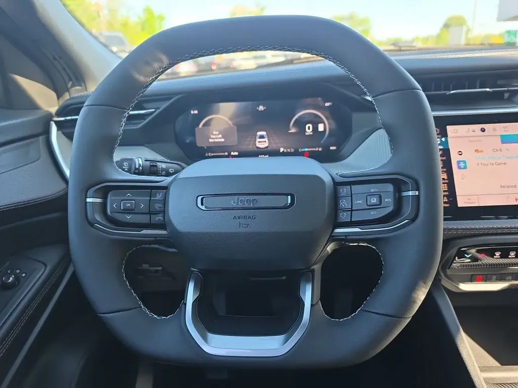 new 2026 Jeep Cherokee car, priced at $39,841