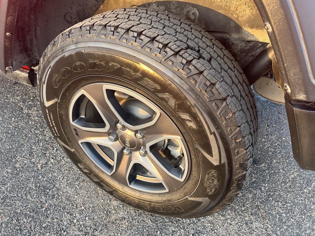 used 2019 Jeep Wrangler Unlimited car, priced at $23,760