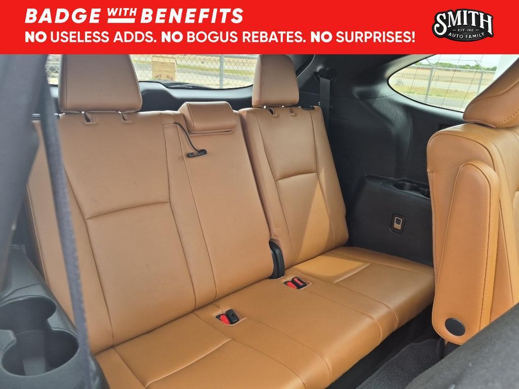used 2021 Toyota Highlander car, priced at $32,868