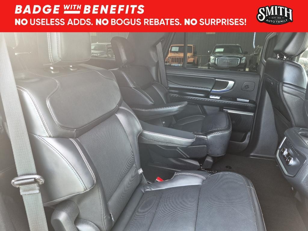 used 2025 Ford Expedition car, priced at $69,725