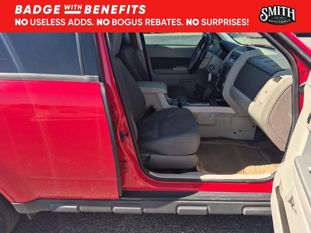 used 2009 Ford Escape car, priced at $6,755