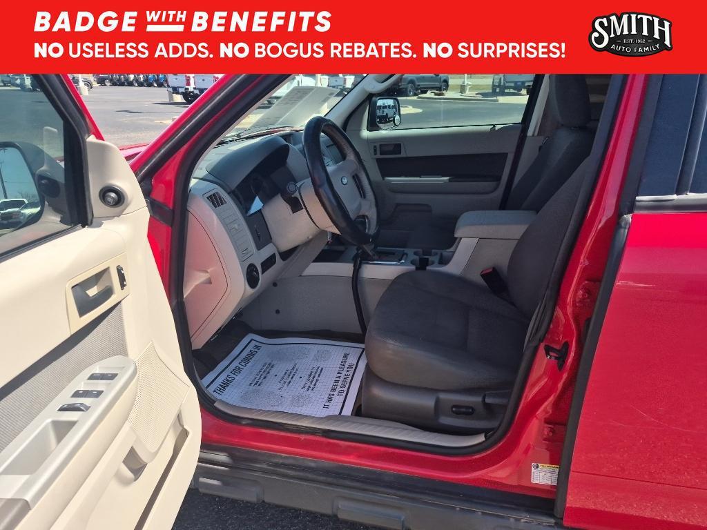 used 2009 Ford Escape car, priced at $6,755
