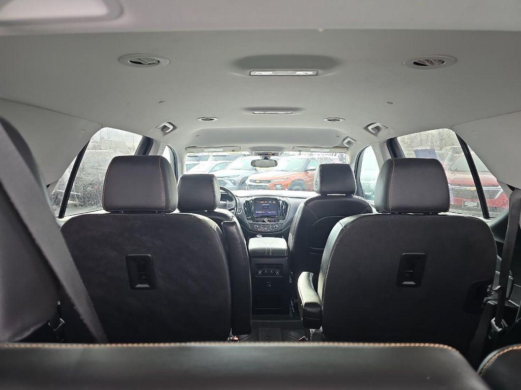 used 2021 Chevrolet Traverse car, priced at $23,999