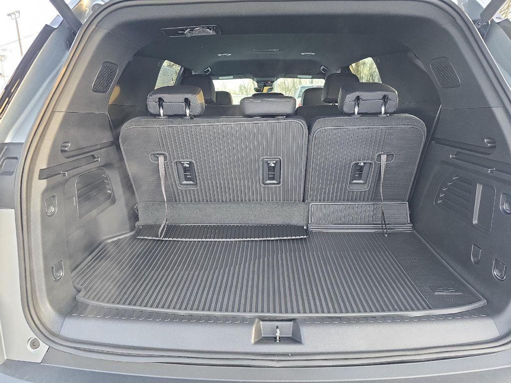 new 2026 Chevrolet Traverse car, priced at $49,730