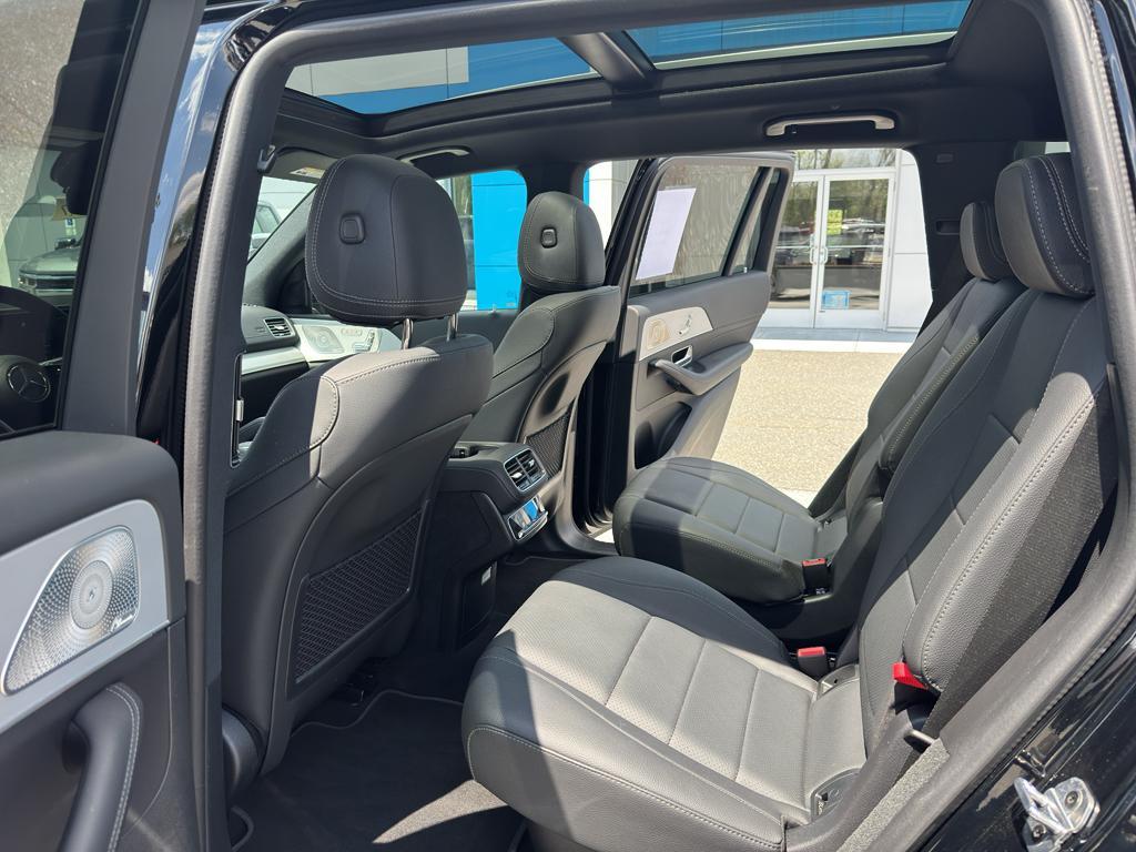 used 2025 Mercedes-Benz GLS 450 car, priced at $74,290