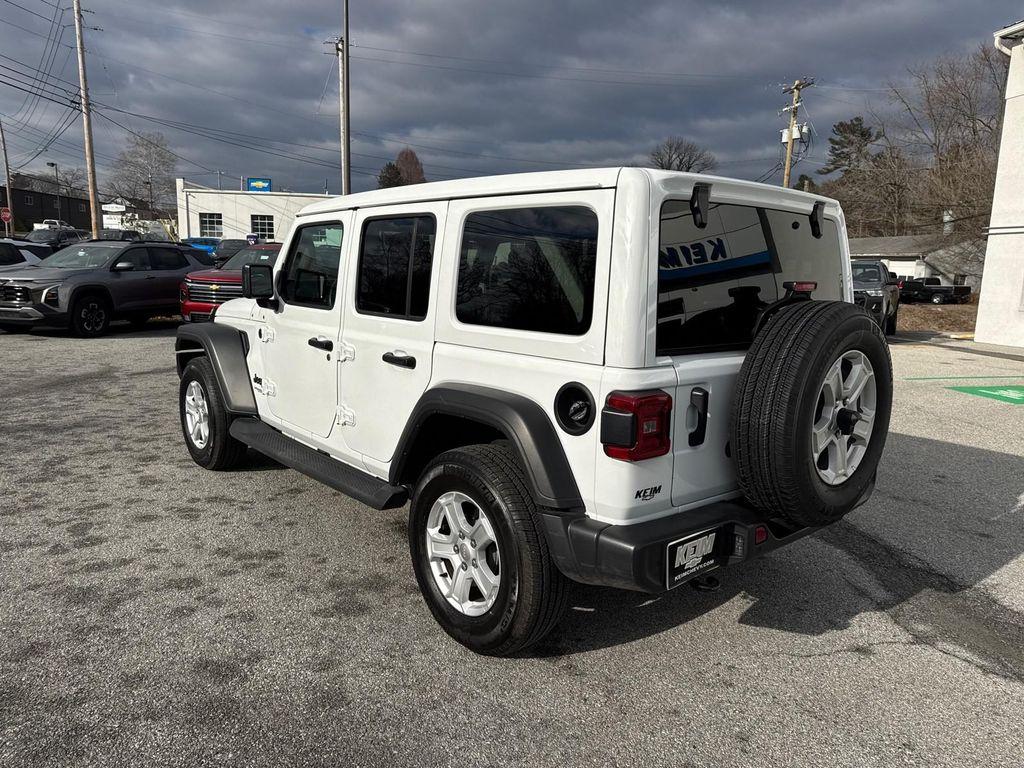 used 2022 Jeep Wrangler Unlimited car, priced at $31,876