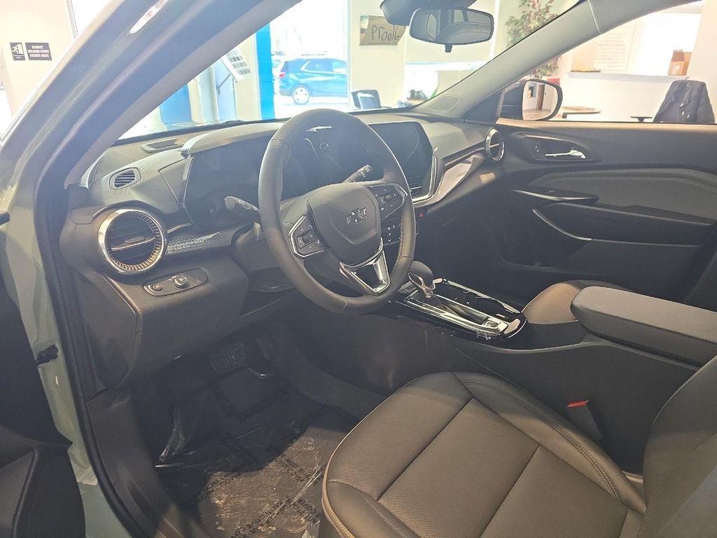 new 2026 Chevrolet Trax car, priced at $28,090