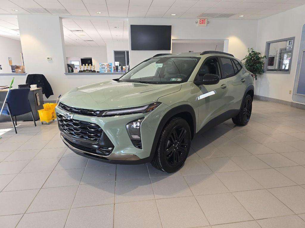 new 2026 Chevrolet Trax car, priced at $28,090