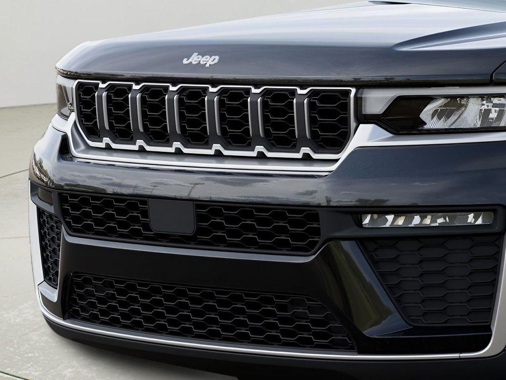 new 2026 Jeep Grand Cherokee car, priced at $49,135