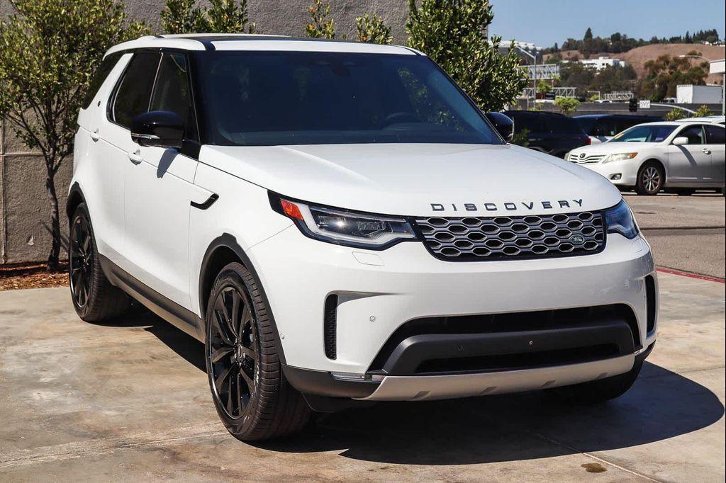 new 2026 Land Rover Discovery car, priced at $68,083