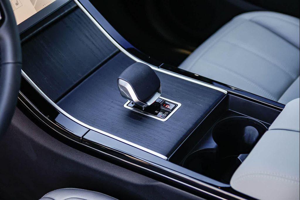 new 2026 Land Rover Range Rover Evoque car, priced at $60,100