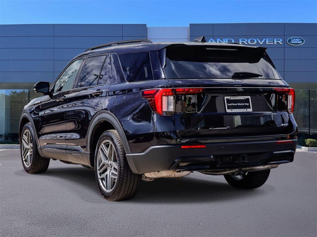 used 2025 Ford Explorer car, priced at $37,286