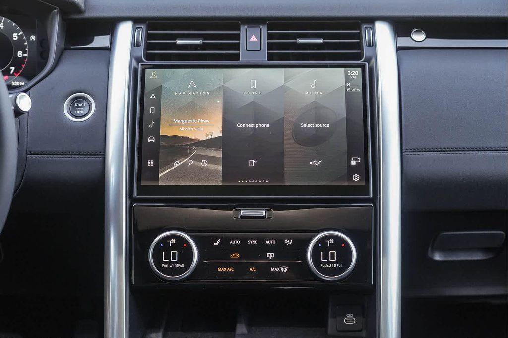 used 2025 Land Rover Discovery car, priced at $45,078