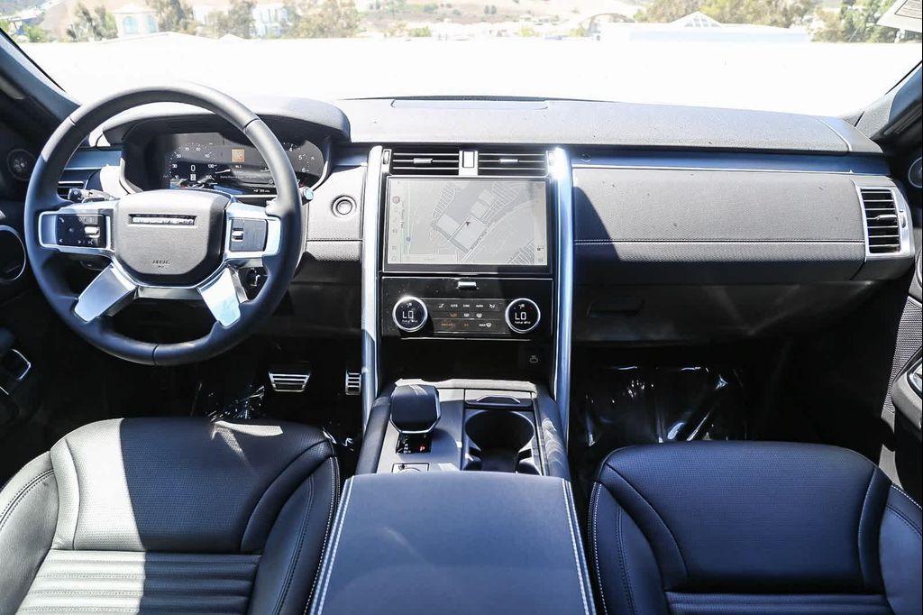 new 2025 Land Rover Discovery car, priced at $74,925