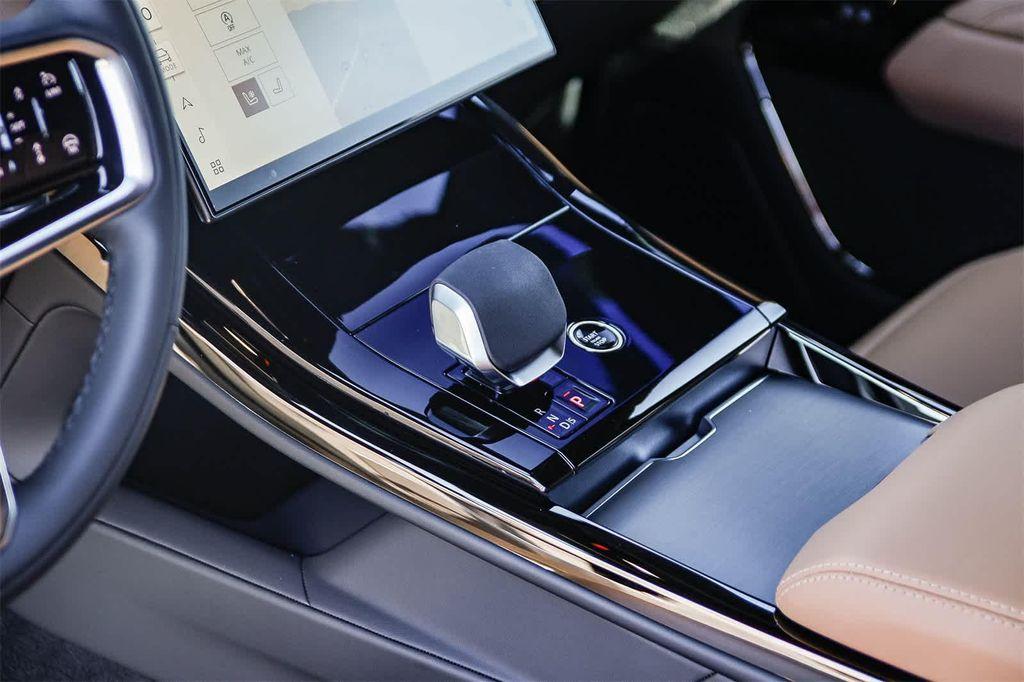 new 2026 Land Rover Range Rover Sport car, priced at $91,655