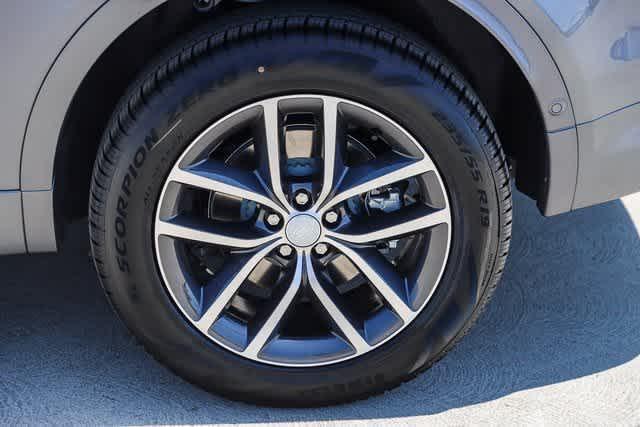 new 2024 Land Rover Discovery Sport car, priced at $46,585