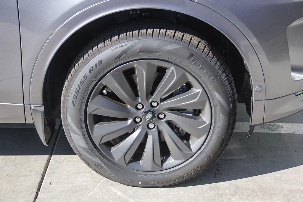 new 2025 Land Rover Discovery Sport car, priced at $55,138