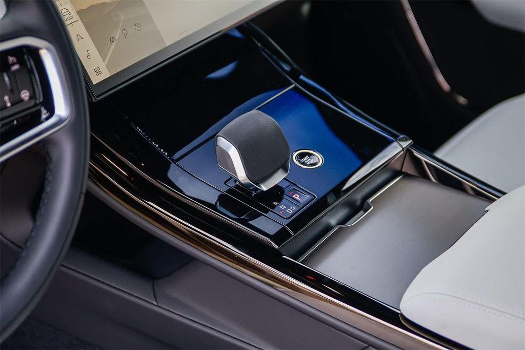 new 2026 Land Rover Range Rover Sport car, priced at $92,365