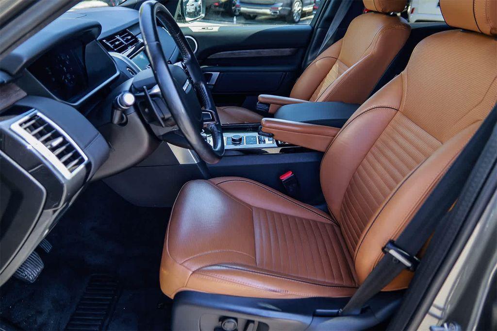 used 2020 Land Rover Discovery car, priced at $18,318