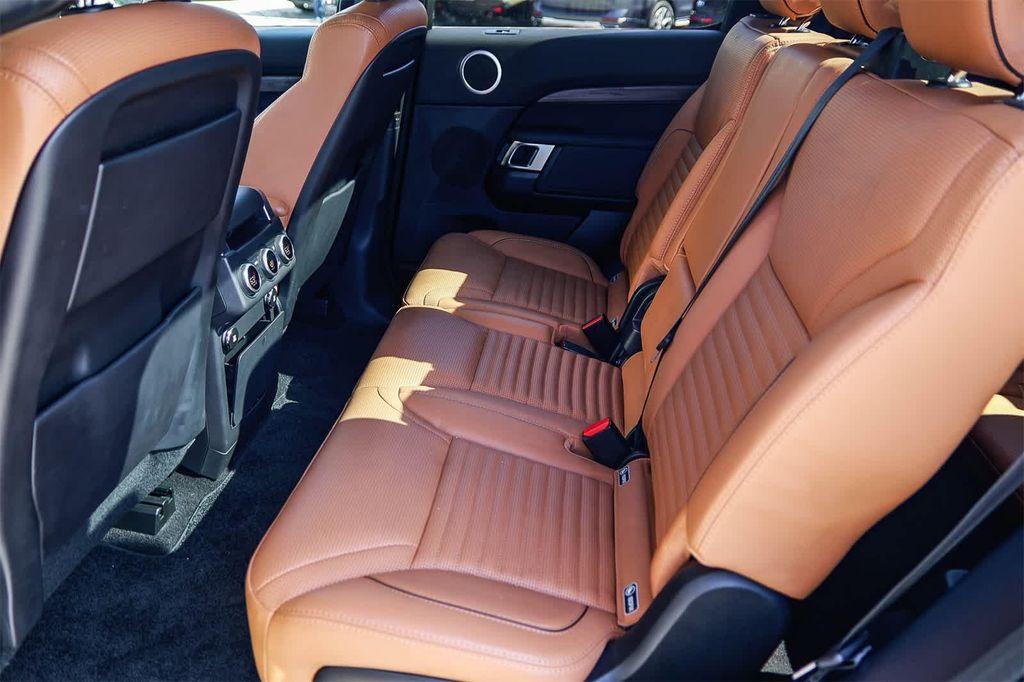 used 2020 Land Rover Discovery car, priced at $18,318