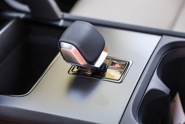 new 2024 Land Rover Discovery Sport car, priced at $45,635