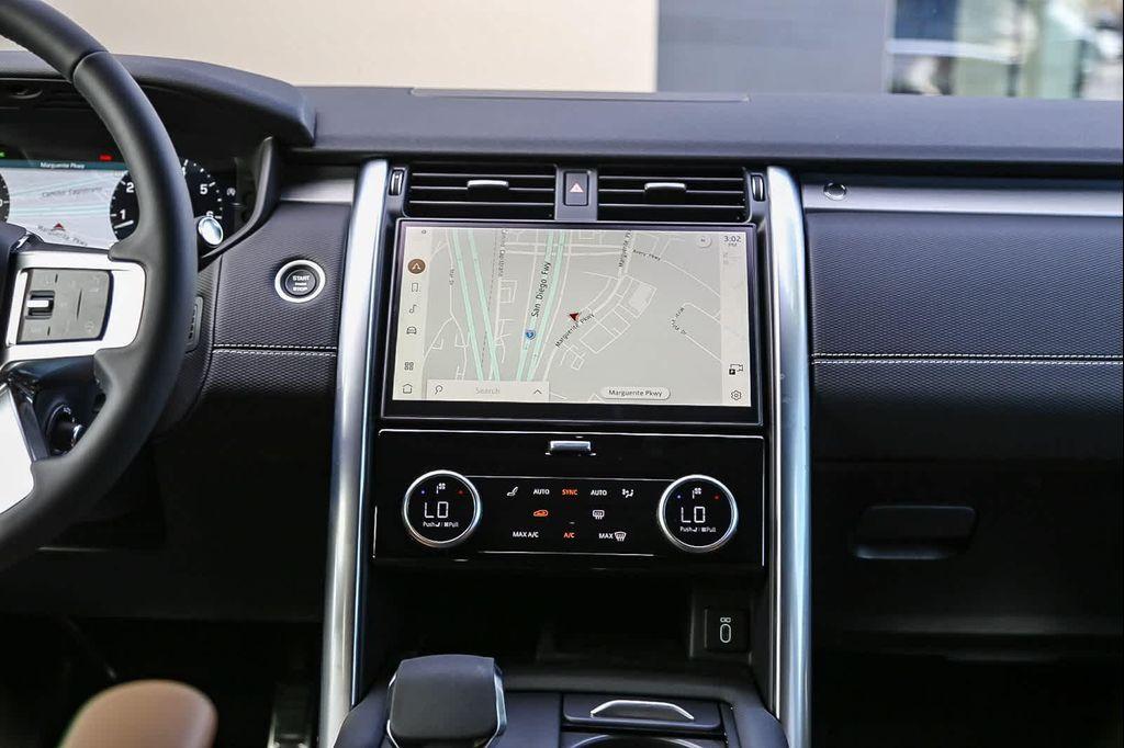 new 2026 Land Rover Discovery car, priced at $81,076