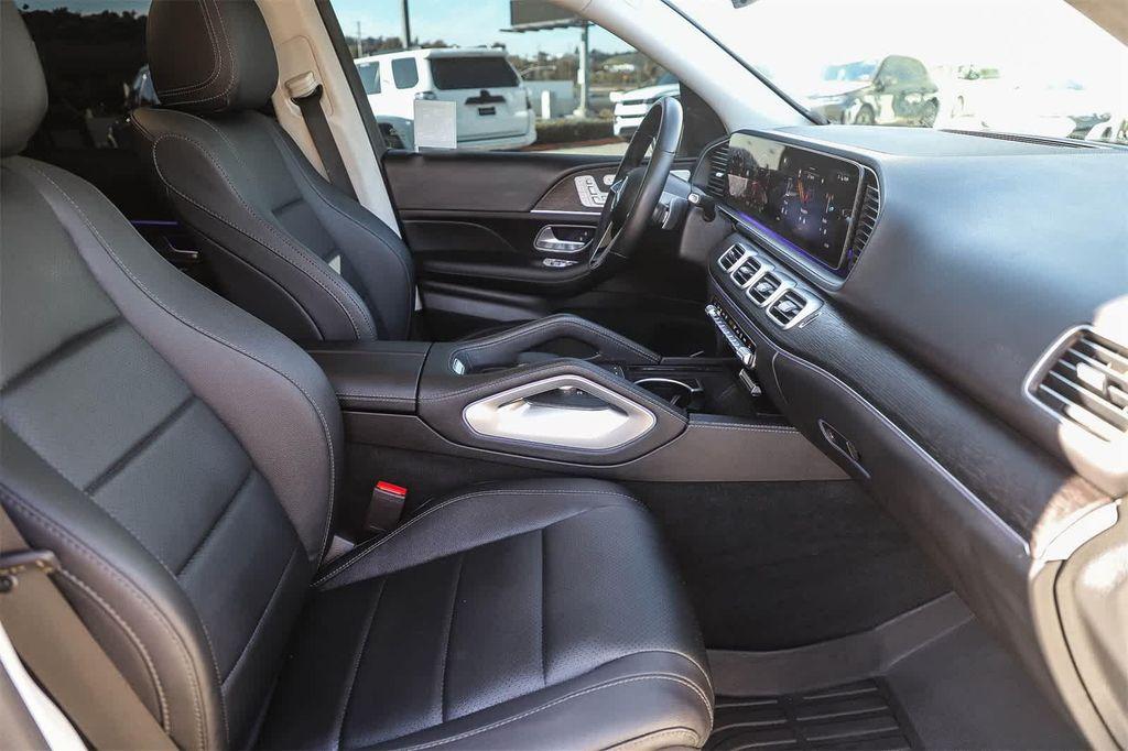 used 2025 Mercedes-Benz GLE 350 car, priced at $52,991