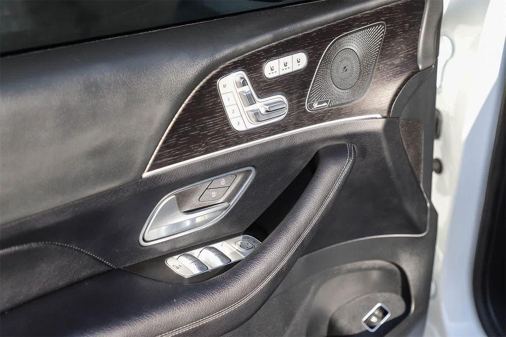 used 2025 Mercedes-Benz GLE 350 car, priced at $52,991