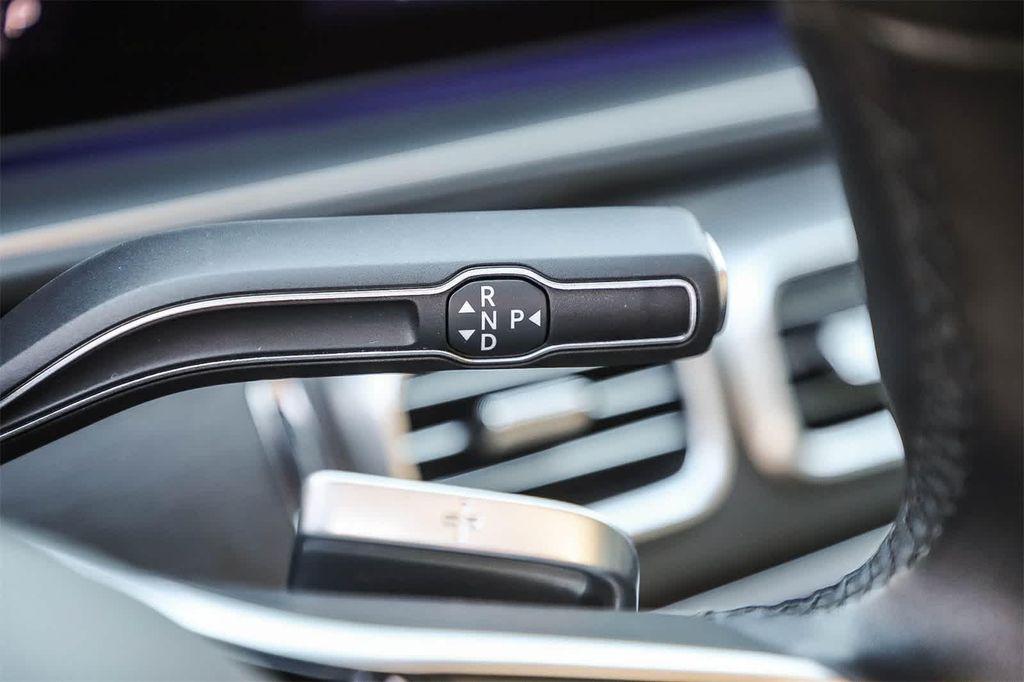 used 2025 Mercedes-Benz GLE 350 car, priced at $52,991