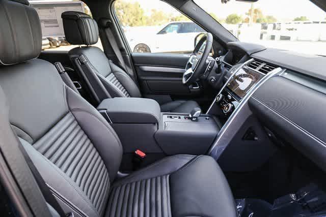 new 2025 Land Rover Discovery car, priced at $74,550