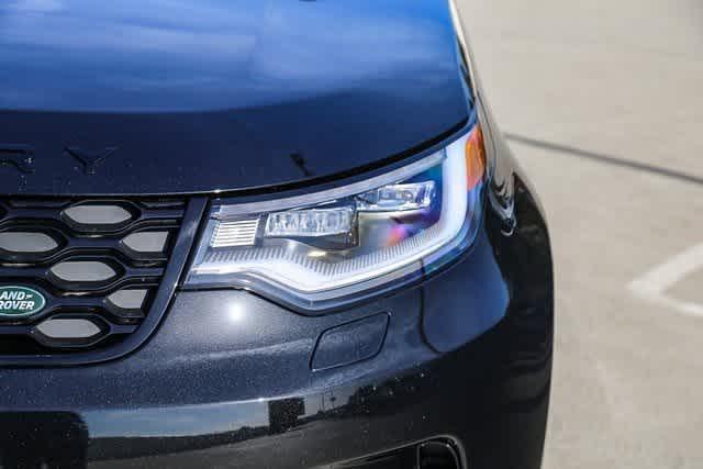 new 2025 Land Rover Discovery car, priced at $74,550