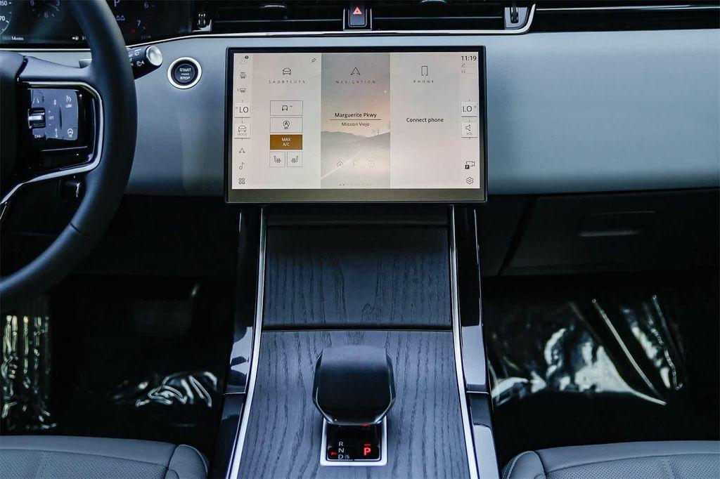 new 2026 Land Rover Range Rover Evoque car, priced at $60,100