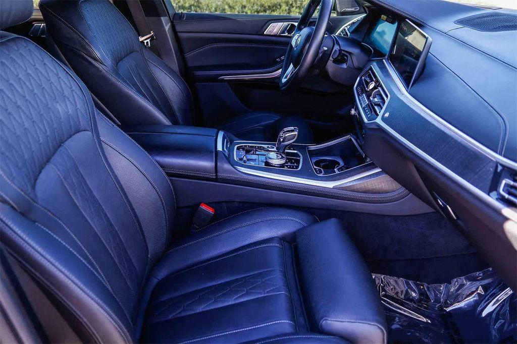 used 2022 BMW ALPINA XB7 car, priced at $71,200