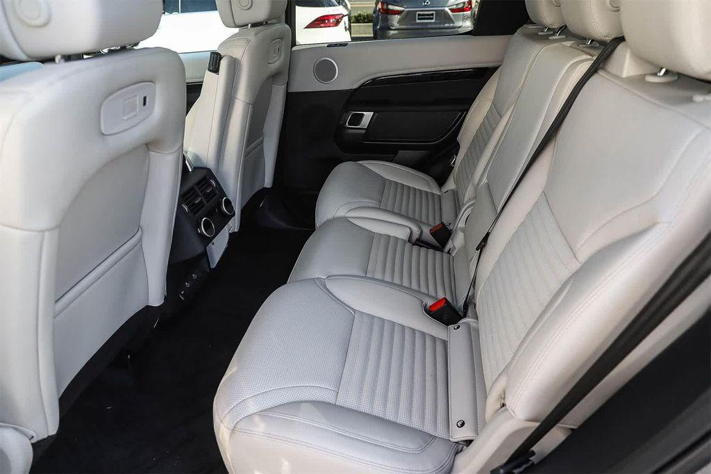 new 2026 Land Rover Discovery car, priced at $65,575