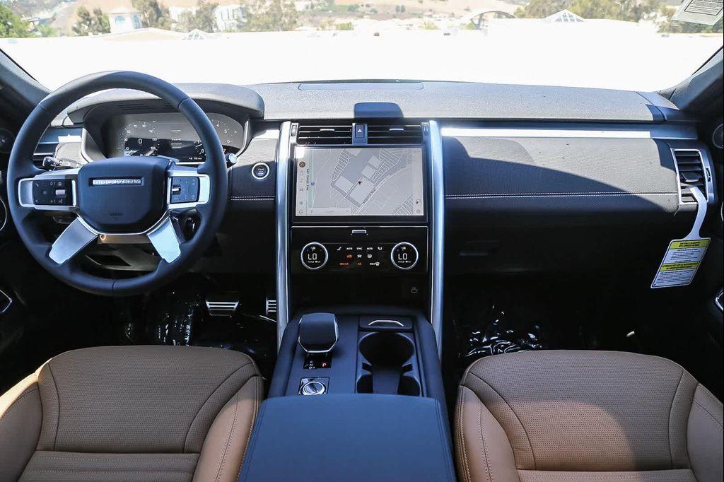 new 2025 Land Rover Discovery car, priced at $75,825