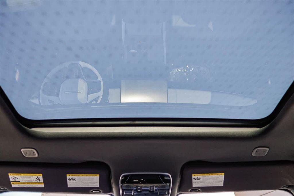 new 2026 Land Rover Range Rover Sport car, priced at $92,085