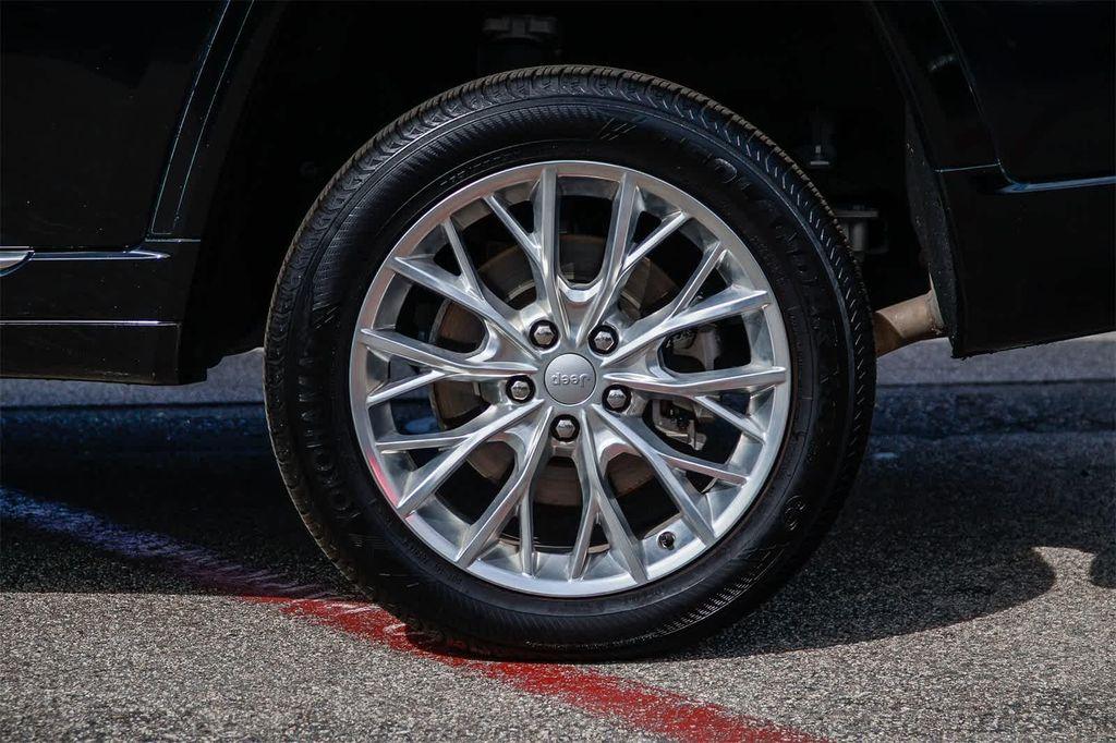 used 2021 Jeep Grand Cherokee L car, priced at $33,500