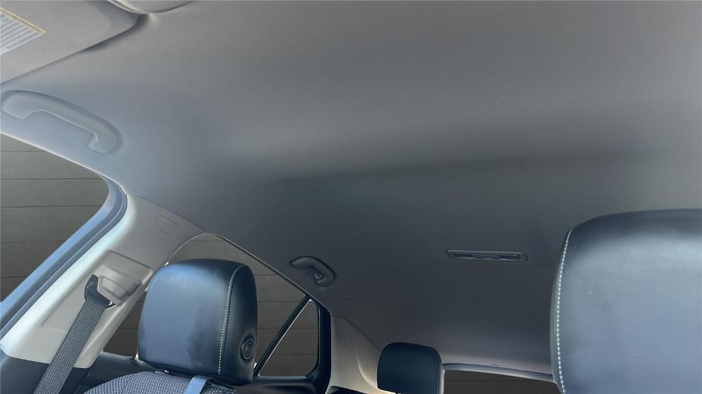 used 2022 Buick Envision car, priced at $22,862