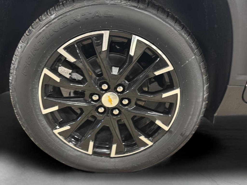 new 2026 Chevrolet Traverse car, priced at $49,355